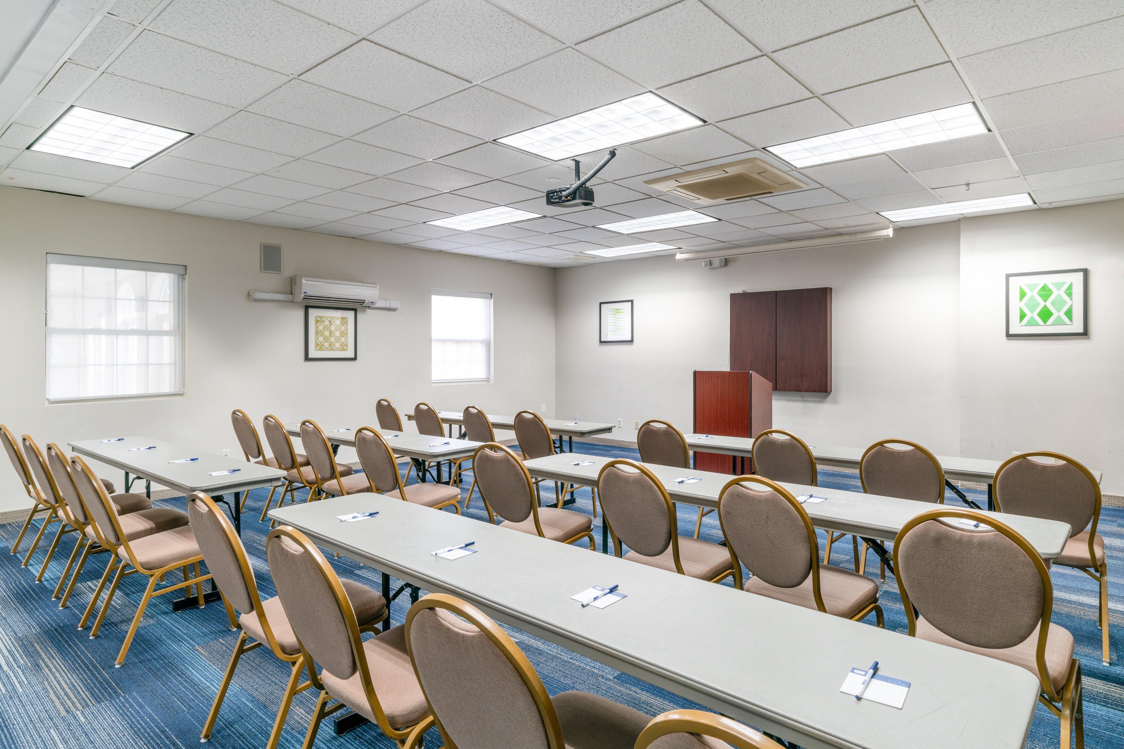 Hotel Express Frederick By Ihg